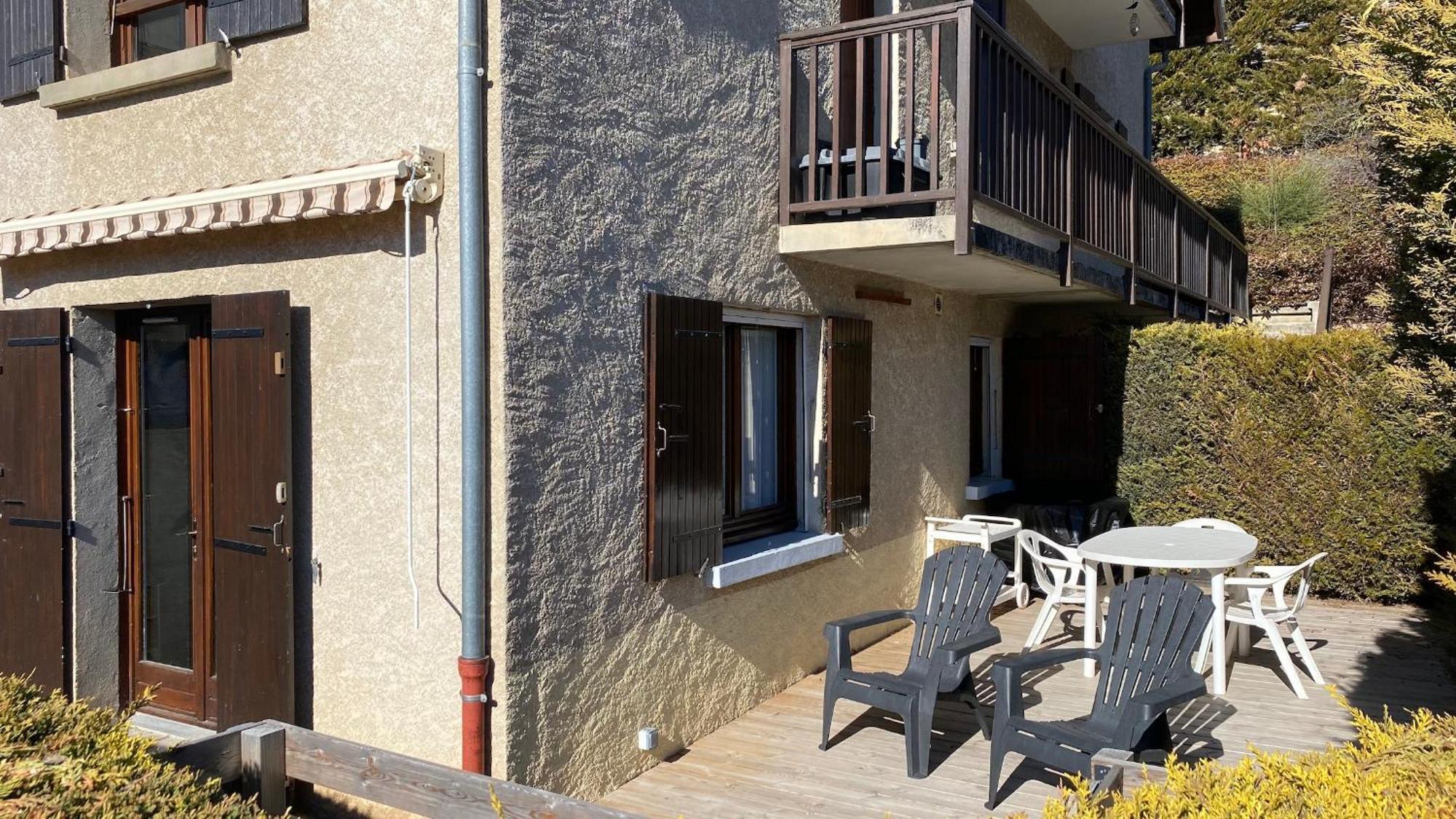 Embrun - Appartement 4/6 Personnes Avec Exterieurs Exteriér fotografie
